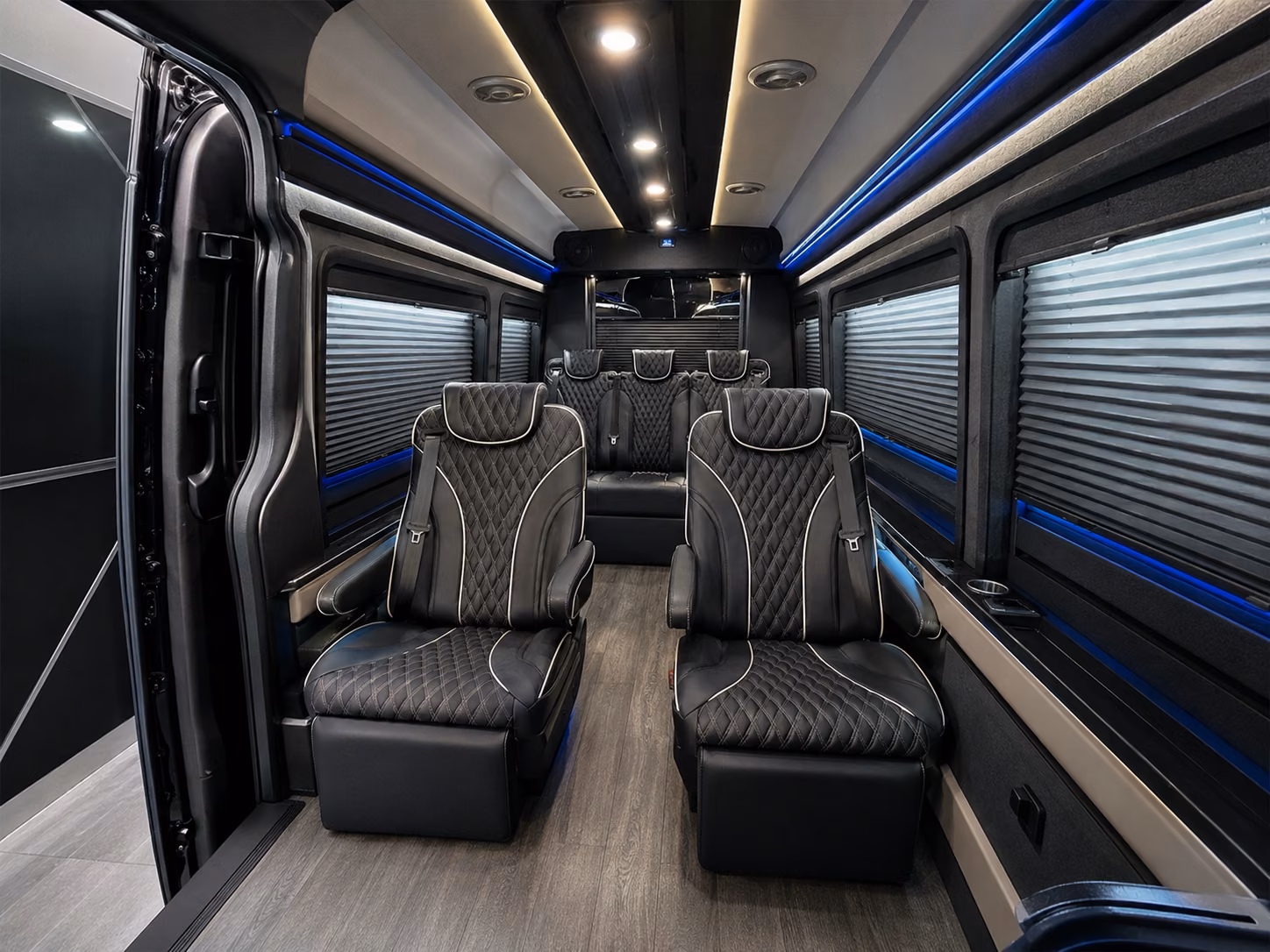 airport transfers to phoenix mesa gateway and beyond