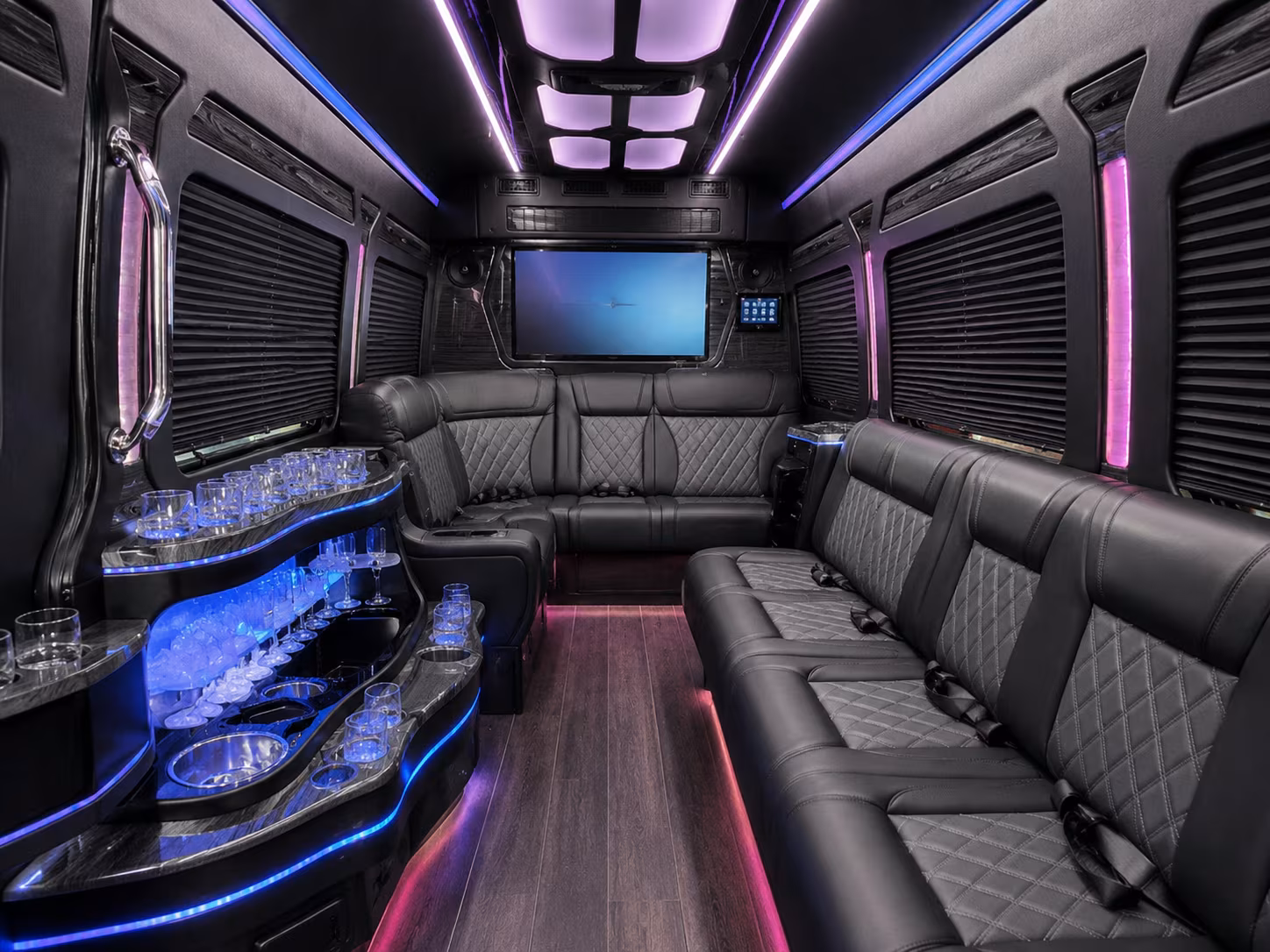 book airport transfers from phoenix sky harbor for out of town wedding guests