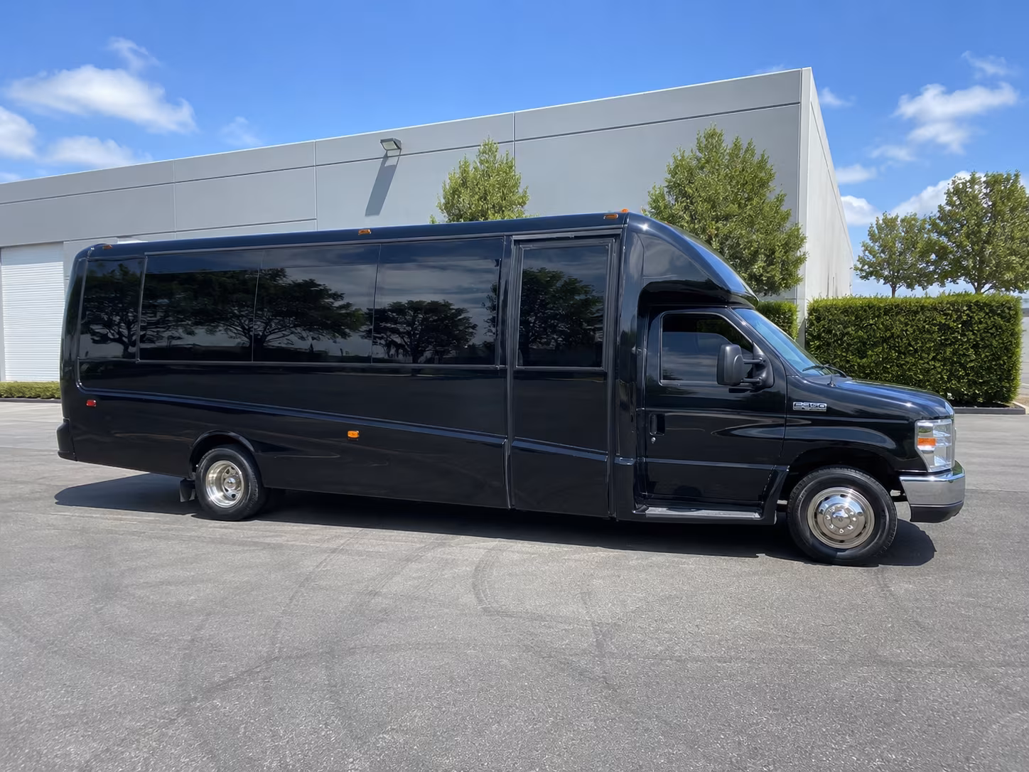 let a party bus handle the ride to mortgage matchup center or chase field